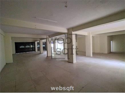 Retail showroom shop for Rent